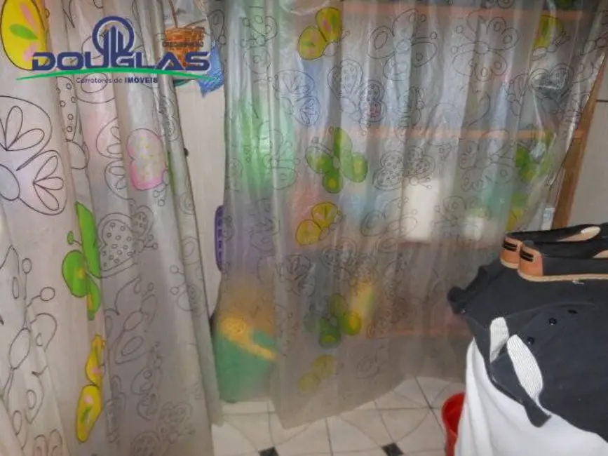 Casa com 2 quartos à venda, 675m2 em Viamao - RS - imagem 6 Foto 6 de Casa com 2 quartos à venda, 675m2 em Viamao - RS