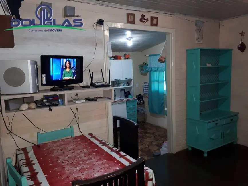 Casa com 2 quartos à venda, 540m2 em Viamao - RS - imagem 3 Foto 3 de Casa com 2 quartos à venda, 540m2 em Viamao - RS