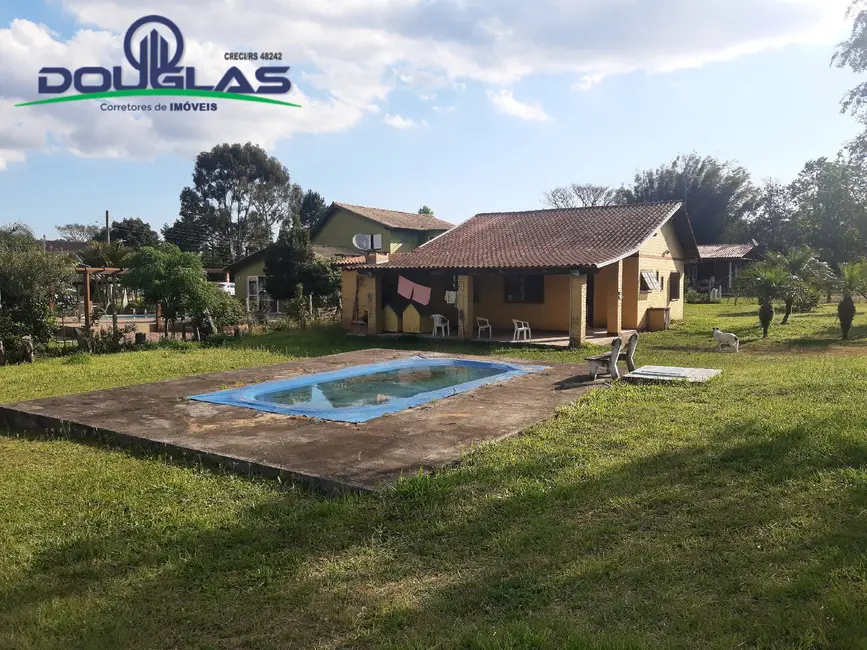 Foto 2 de Casa com 3 quartos à venda, 1560m2 em Viamao - RS