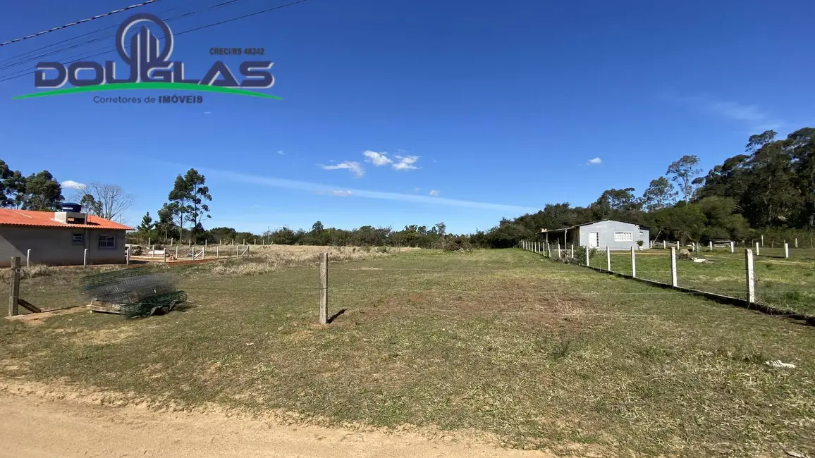 Foto 1 de Terreno / Lote à venda em Viamao - RS