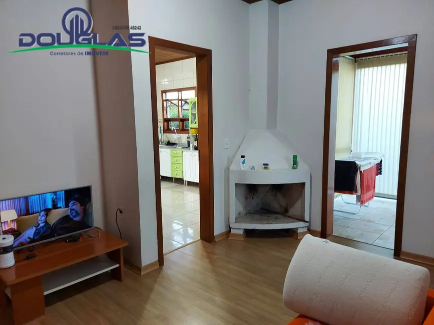 Casa com 2 quartos à venda, 1000m2 em Viamao - RS - imagem 8 Foto 8 de Casa com 2 quartos à venda, 1000m2 em Viamao - RS