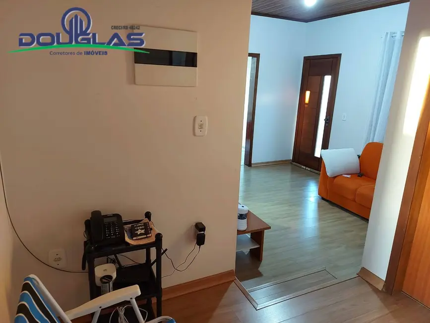 Casa com 2 quartos à venda, 1000m2 em Viamao - RS - imagem 9 Foto 9 de Casa com 2 quartos à venda, 1000m2 em Viamao - RS