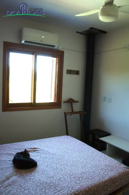 Casa à venda e para alugar em Viamao - RS - imagem 5 Foto 5 de Casa à venda e para alugar em Viamao - RS