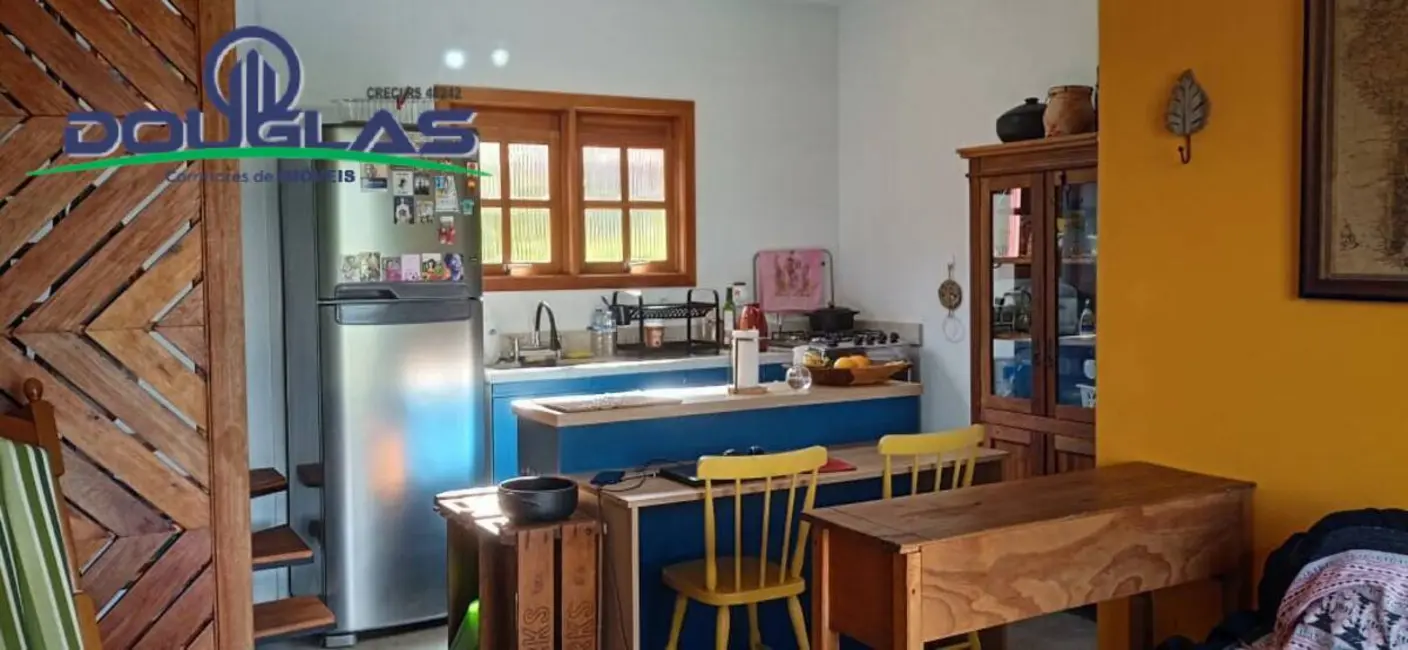 Casa à venda e para alugar em Viamao - RS - imagem 2 Foto 2 de Casa à venda e para alugar em Viamao - RS