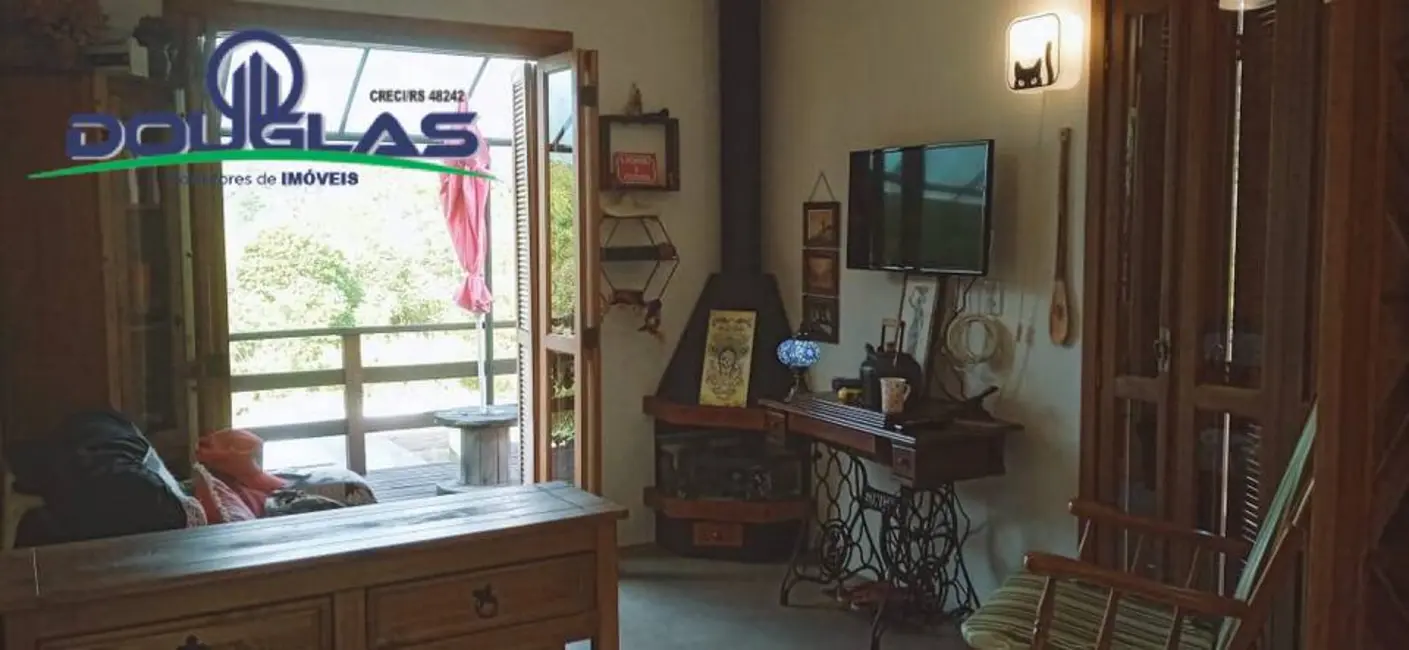 Casa à venda e para alugar em Viamao - RS - imagem 4 Foto 4 de Casa à venda e para alugar em Viamao - RS