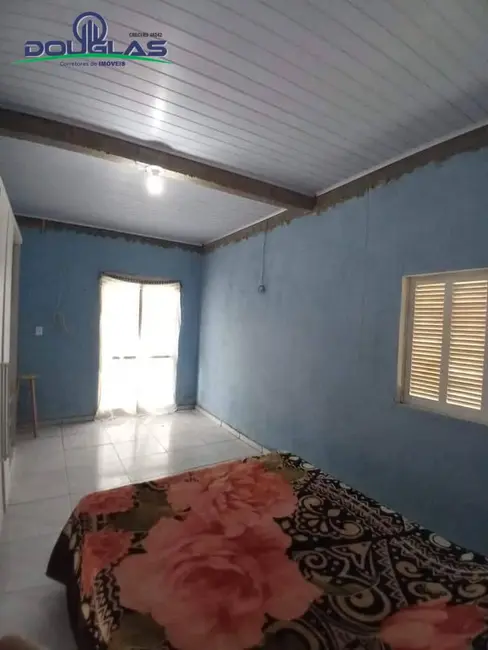 Casa com 2 quartos à venda em Viamao - RS - imagem 6 Foto 6 de Casa com 2 quartos à venda em Viamao - RS