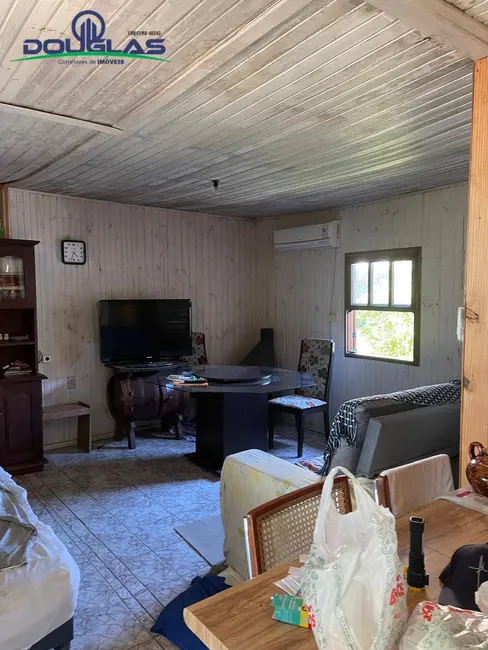 Casa com 3 quartos à venda, 1200m2 em Viamao - RS - imagem 4 Foto 4 de Casa com 3 quartos à venda, 1200m2 em Viamao - RS