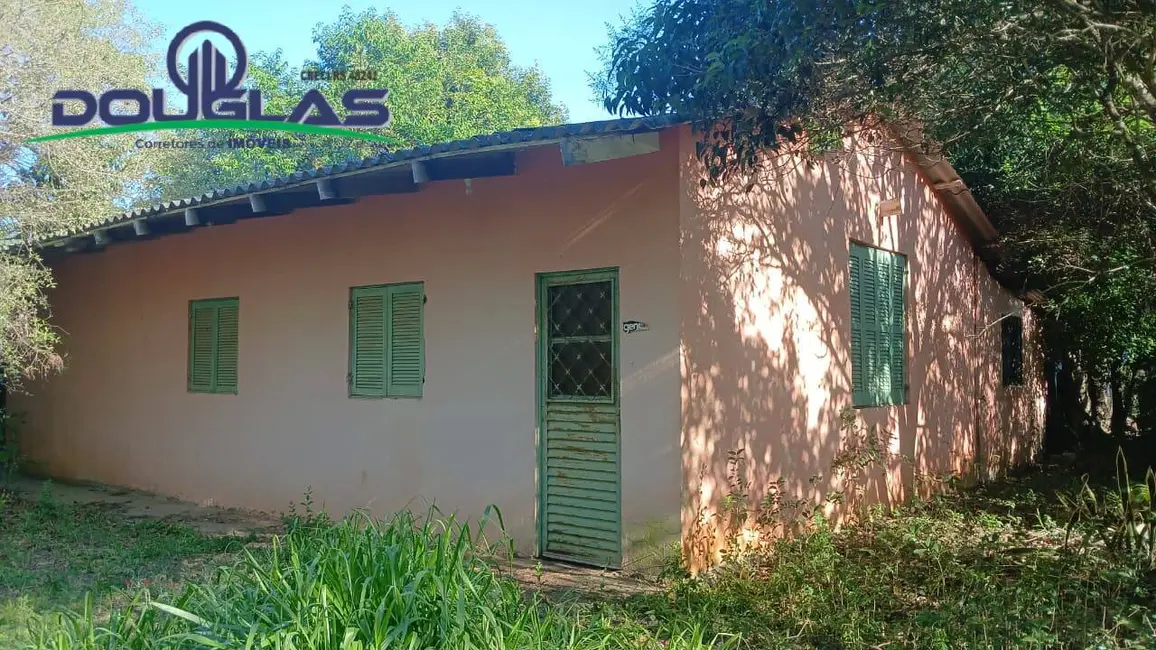 Foto 1 de Casa com 1 quarto à venda, 1900m2 em Viamao - RS