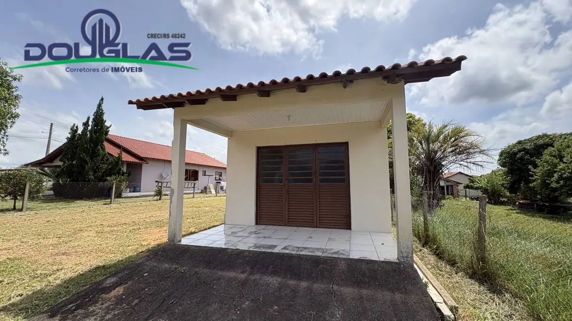 Foto 1 de Terreno / Lote à venda em Viamao - RS