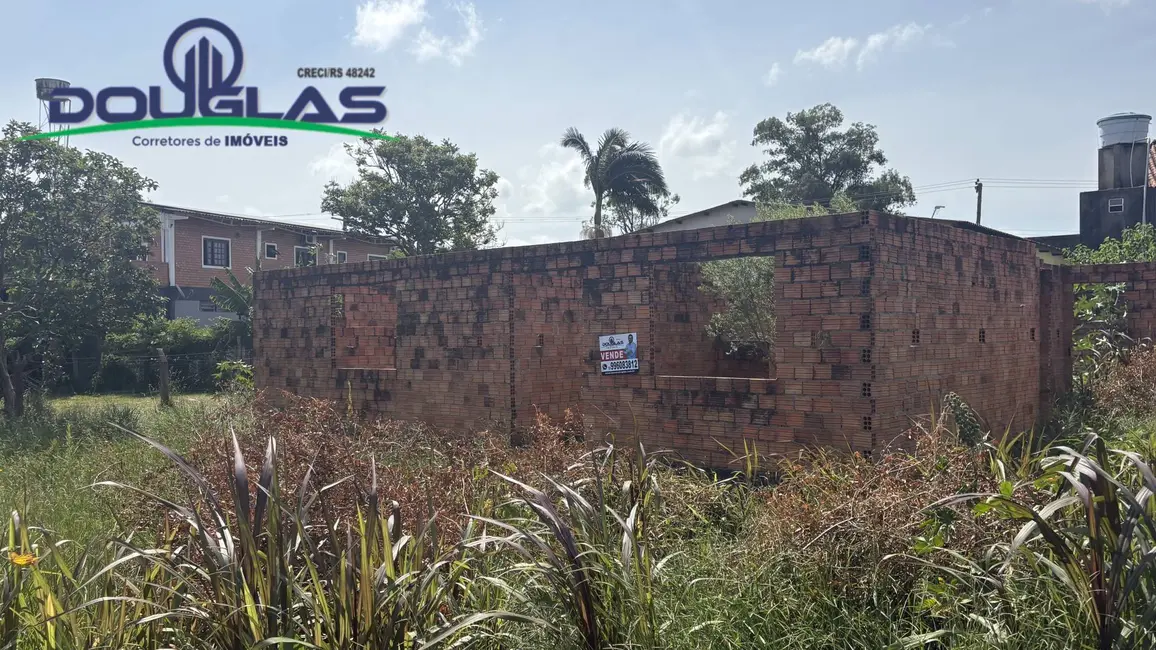 Foto 1 de Terreno / Lote à venda em Viamao - RS