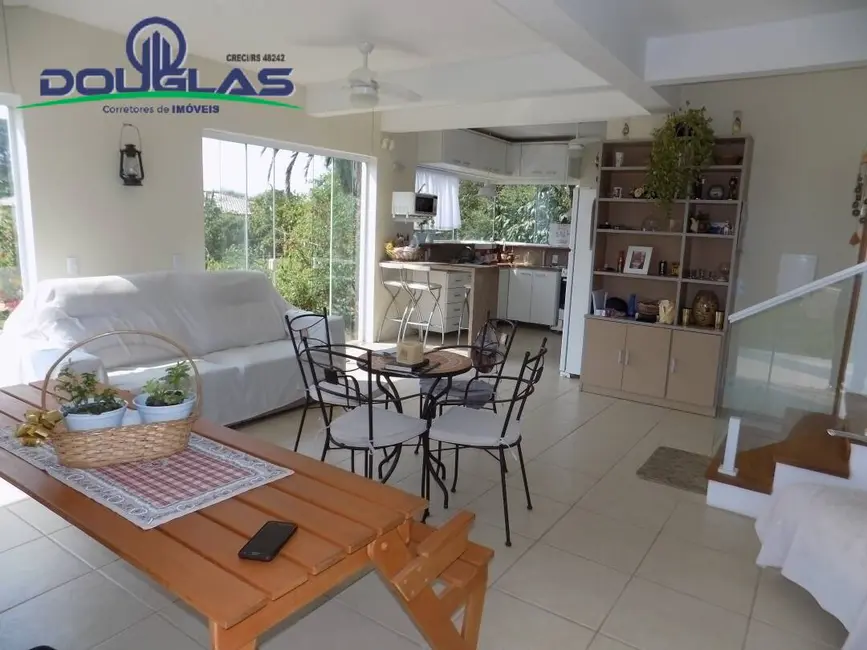 Foto 17 de Casa à venda em Viamao - RS