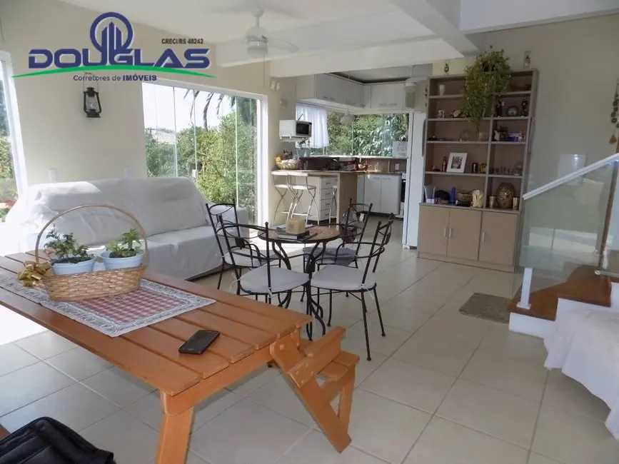 Foto 18 de Casa à venda em Viamao - RS