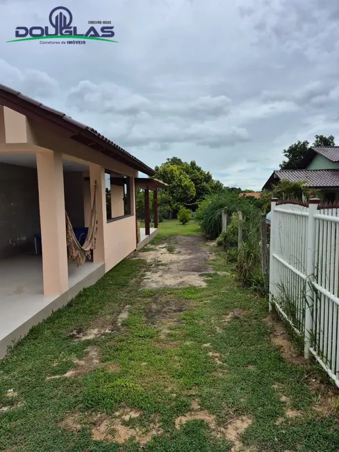 Foto 3 de Casa com 3 quartos à venda em Viamao - RS