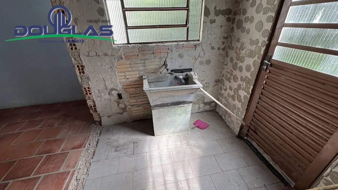 Foto 17 de Casa à venda, 2070m2 em Viamao - RS