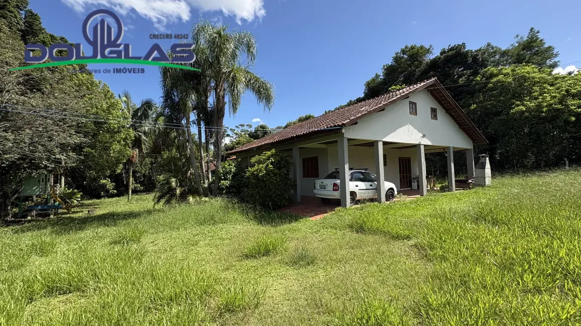 Foto 2 de Casa à venda, 2070m2 em Viamao - RS