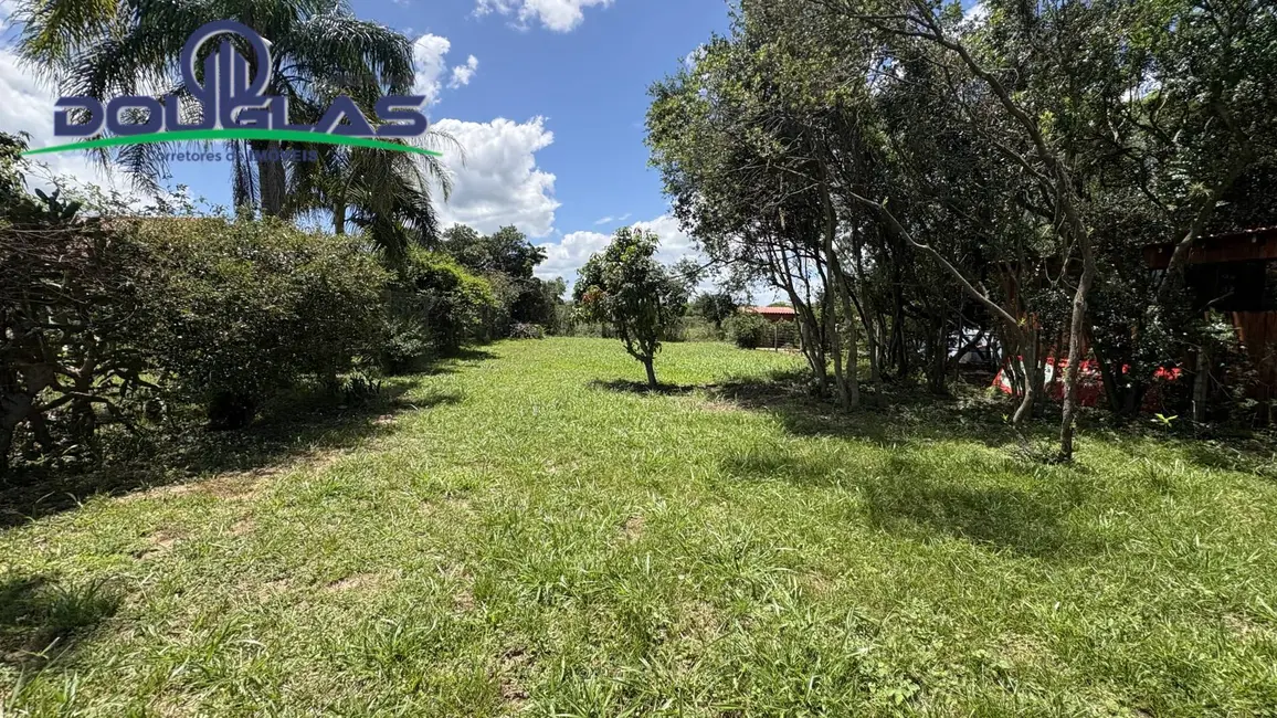 Foto 3 de Terreno / Lote à venda, 500m2 em Viamao - RS
