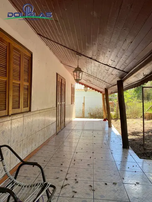 Foto 1 de Casa com 2 quartos à venda em Viamao - RS