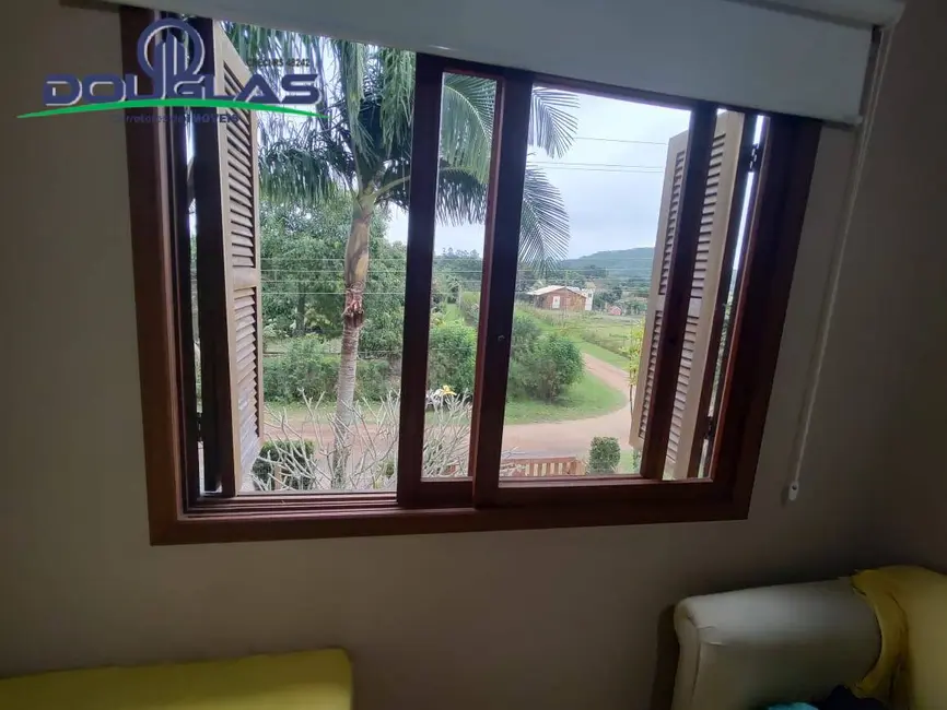 Foto 18 de Casa à venda em Viamao - RS