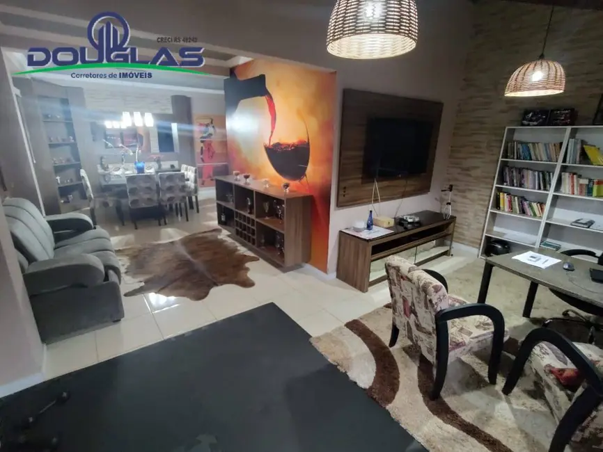 Foto 9 de Casa à venda em Viamao - RS