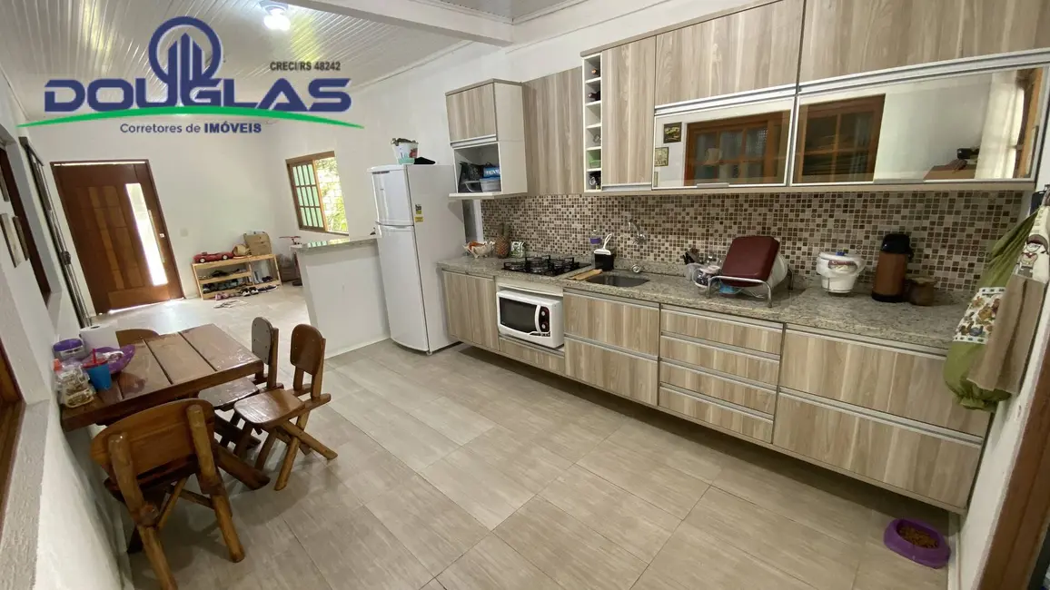 Foto 6 de Casa com 3 quartos à venda, 1200m2 em Viamao - RS