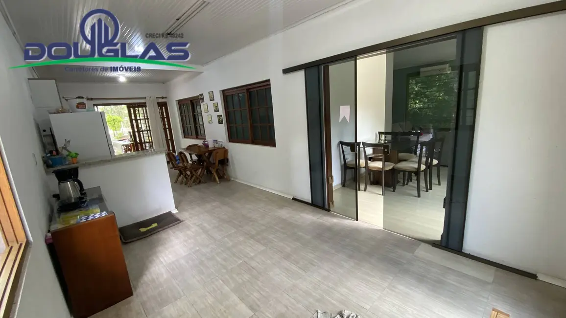 Foto 7 de Casa com 3 quartos à venda, 1200m2 em Viamao - RS