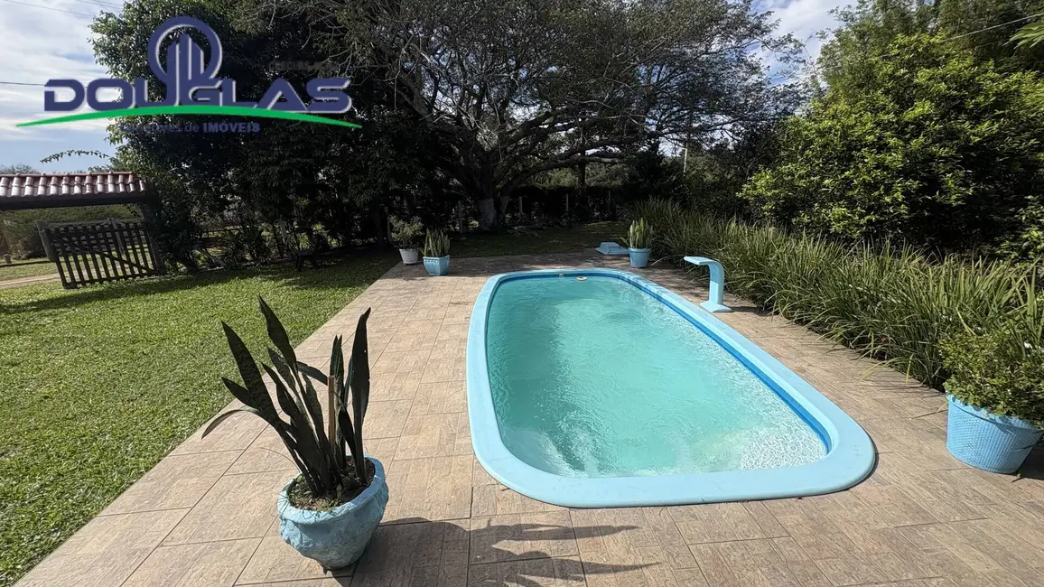 Foto 3 de Casa com 3 quartos à venda, 770m2 em Viamao - RS