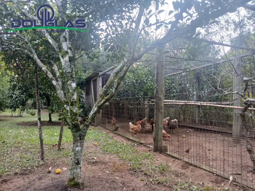 Foto 5 de Casa com 3 quartos à venda, 1200m2 em Viamao - RS
