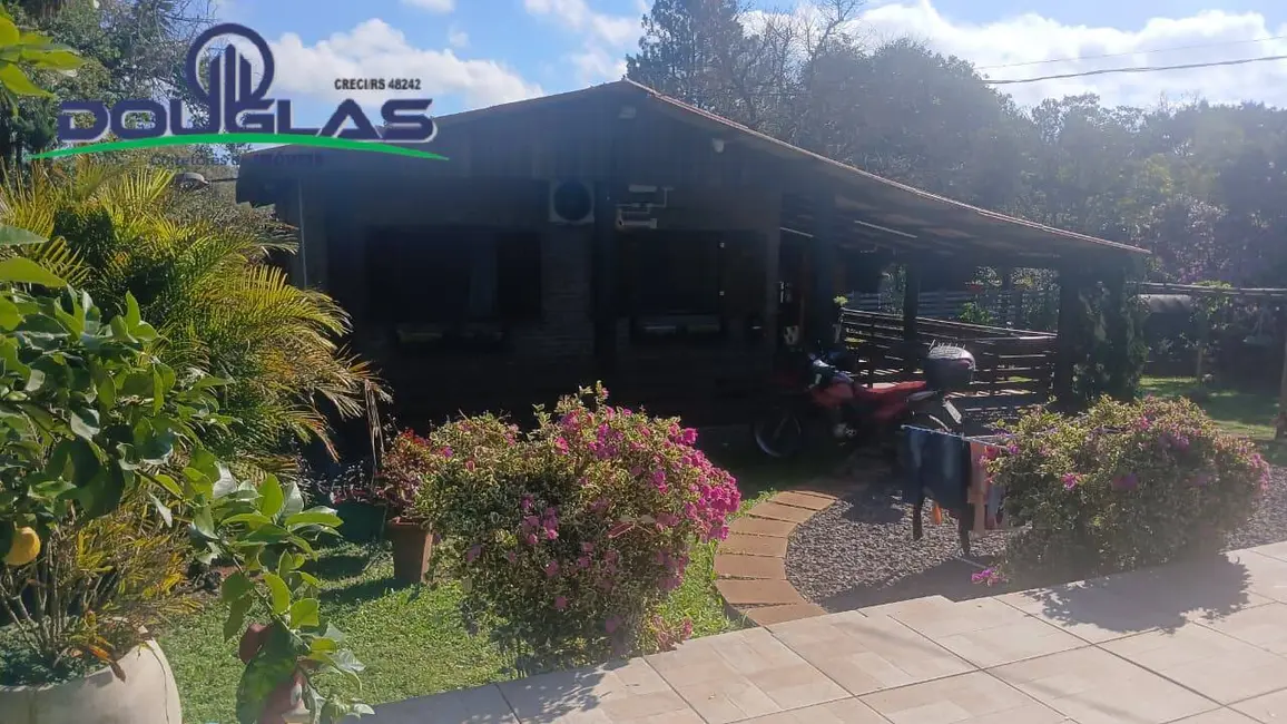 Casa com 2 quartos à venda, 600m2 em Viamao - RS - imagem 2 Foto 2 de Casa com 2 quartos à venda, 600m2 em Viamao - RS