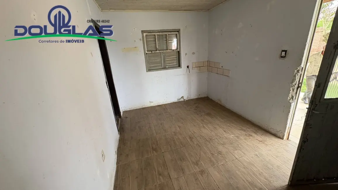 Casa com 1 quarto à venda, 200m2 em Viamao - RS - imagem 5 Foto 5 de Casa com 1 quarto à venda, 200m2 em Viamao - RS