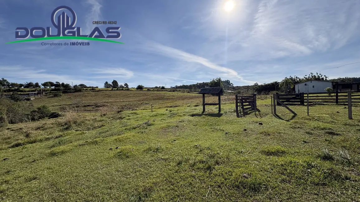 Foto 21 de Chácara à venda em Viamao - RS