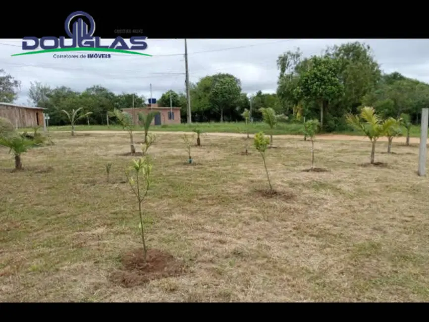 Foto 3 de Terreno / Lote à venda, 950m2 em Viamao - RS