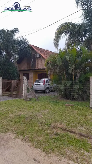 Foto 1 de Casa com 4 quartos à venda, 477m2 em Viamao - RS