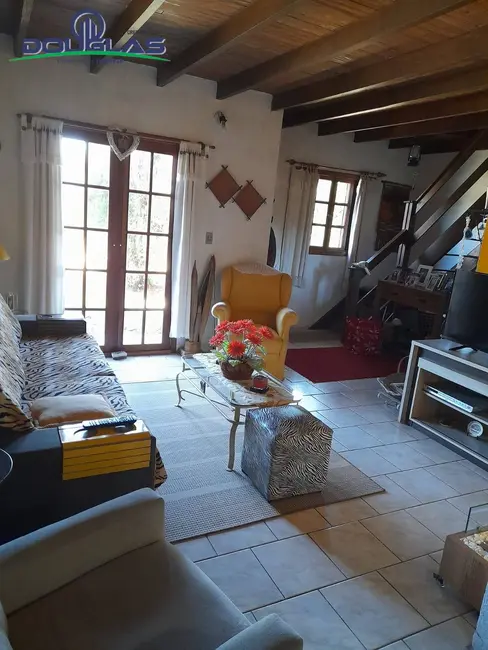 Foto 4 de Casa com 4 quartos à venda, 477m2 em Viamao - RS