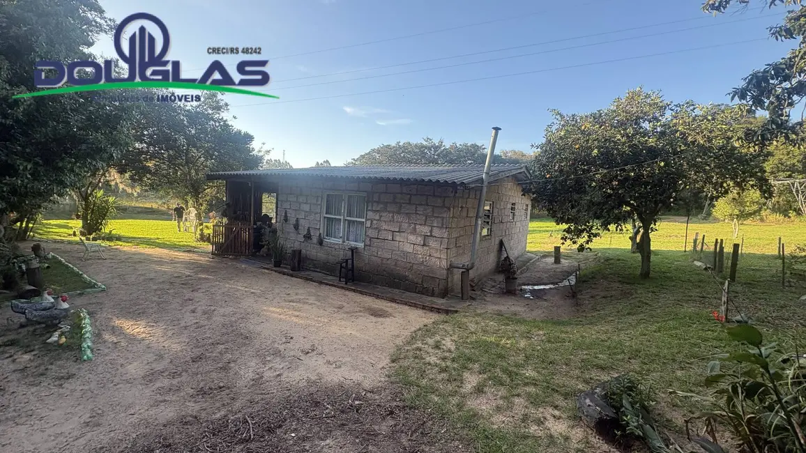 Foto 2 de Casa com 3 quartos à venda, 4900m2 em Viamao - RS