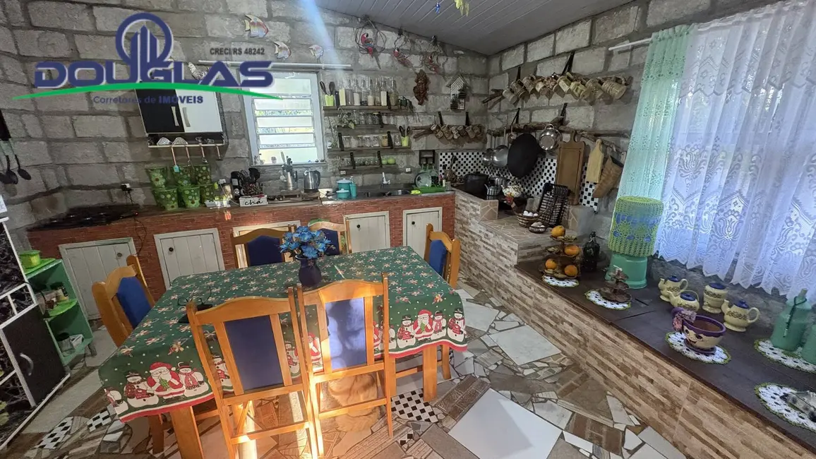 Foto 3 de Casa com 3 quartos à venda, 4900m2 em Viamao - RS