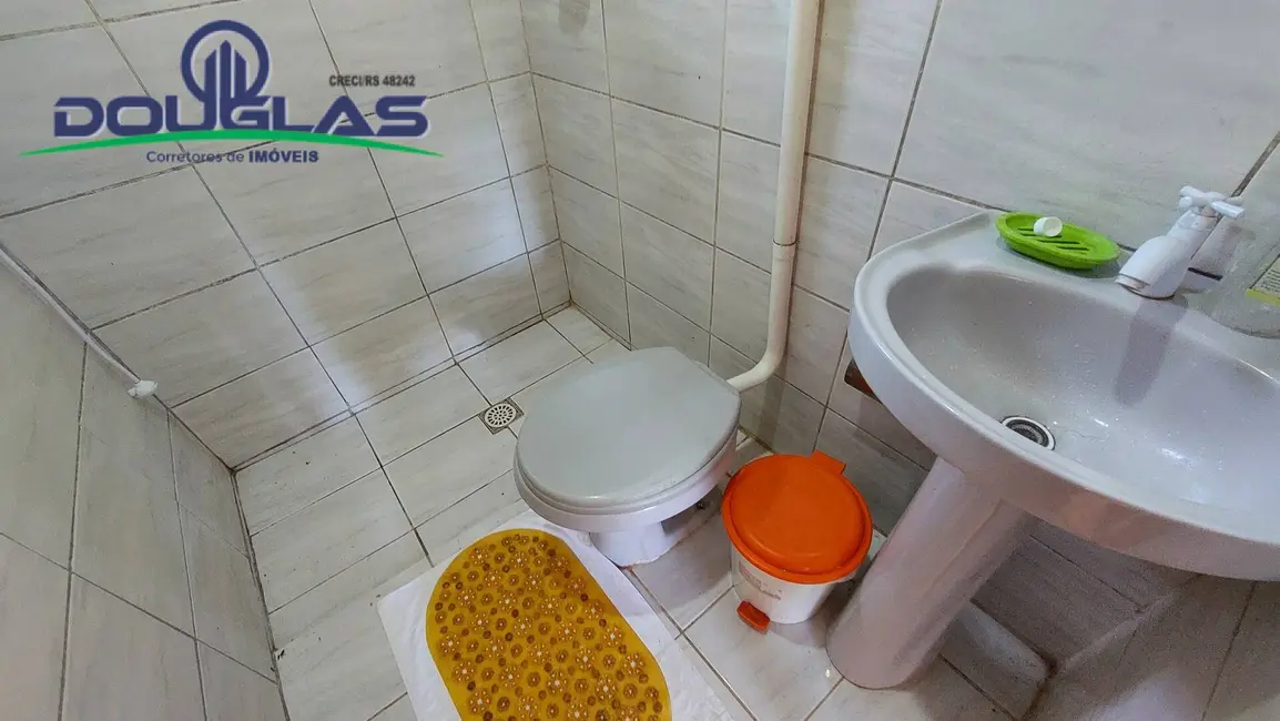 Casa com 1 quarto à venda, 450m2 em Viamao - RS - imagem 9 Foto 9 de Casa com 1 quarto à venda, 450m2 em Viamao - RS