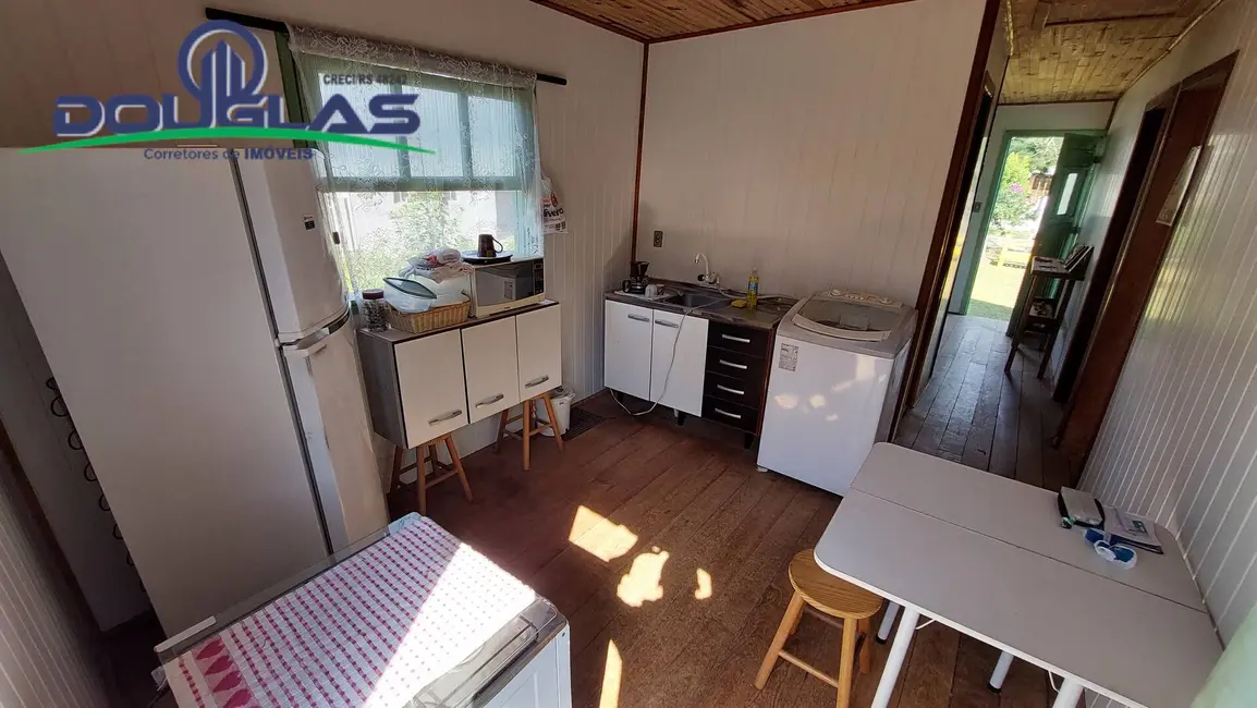 Casa com 1 quarto à venda, 450m2 em Viamao - RS - imagem 5 Foto 5 de Casa com 1 quarto à venda, 450m2 em Viamao - RS