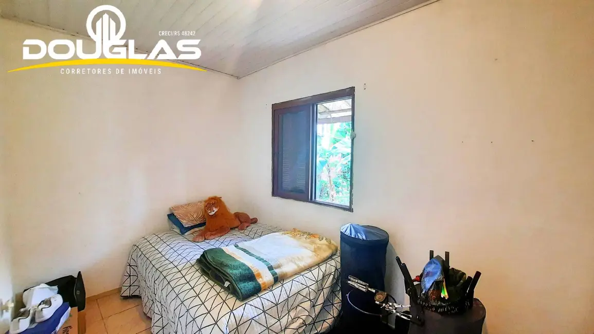 Casa com 1 quarto à venda em Viamao - RS - imagem 6 Foto 6 de Casa com 1 quarto à venda em Viamao - RS
