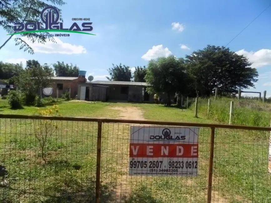 Casa com 3 quartos à venda, 114m2 em Viamao - RS - imagem 4 Foto 4 de Casa com 3 quartos à venda, 114m2 em Viamao - RS