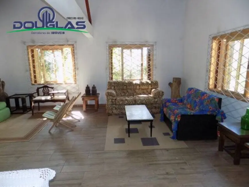 Casa com 2 quartos à venda, 144m2 em Viamao - RS - imagem 3 Foto 3 de Casa com 2 quartos à venda, 144m2 em Viamao - RS
