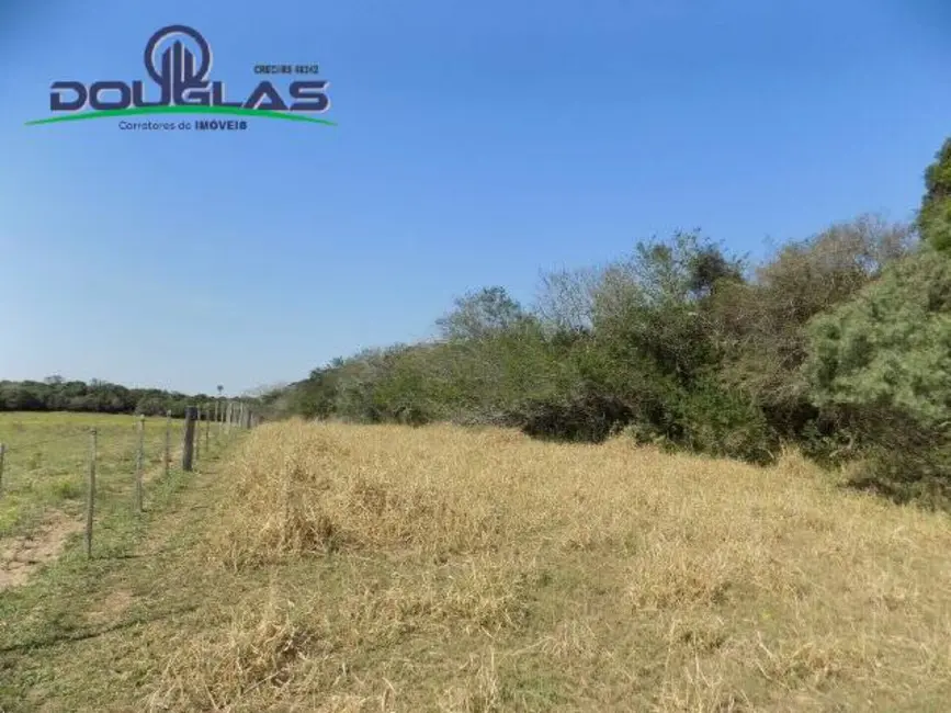 Foto 16 de Chácara à venda, 20000m2 em Viamao - RS