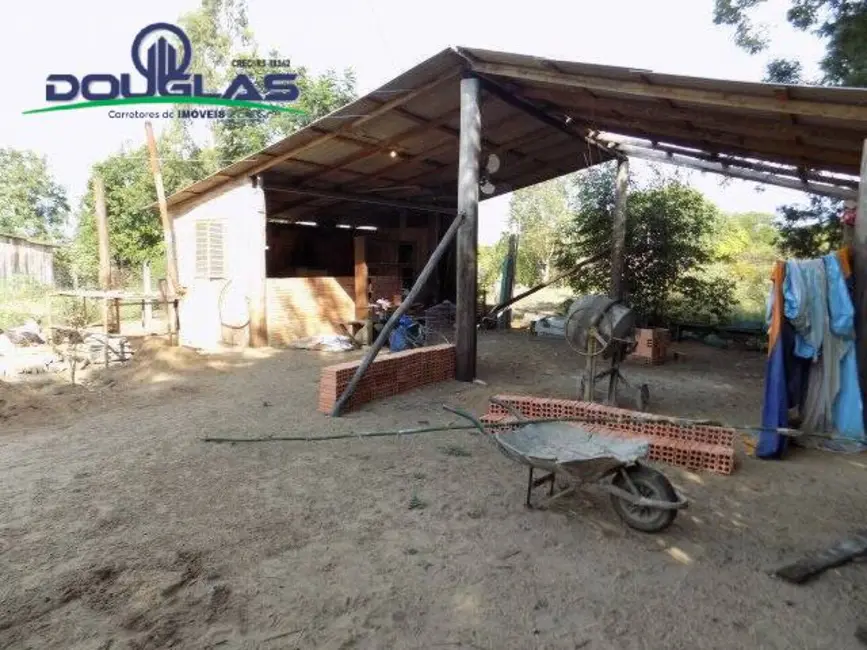 Foto 8 de Casa com 2 quartos à venda, 500m2 em Viamao - RS