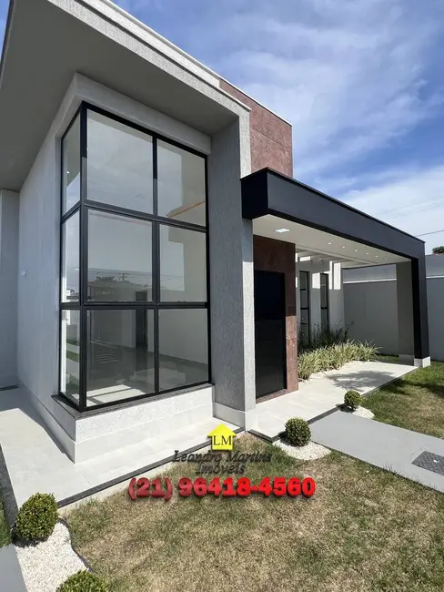 Foto 4 de Casa com 3 quartos à venda, 440m2 em Marica - RJ