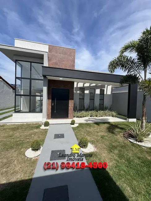 Foto 2 de Casa com 3 quartos à venda, 440m2 em Marica - RJ