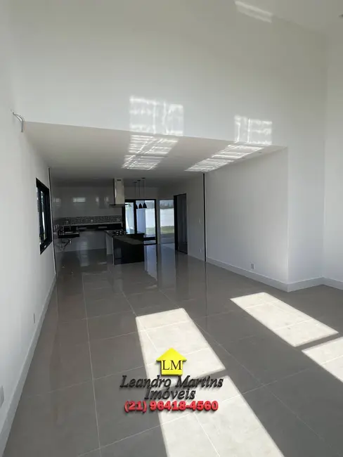 Foto 13 de Casa à venda, 423m2 em Marica - RJ