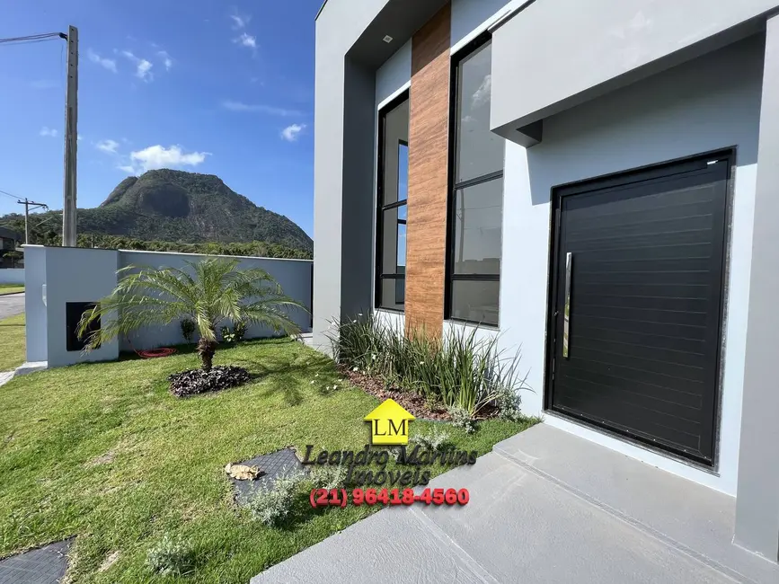 Foto 11 de Casa à venda, 423m2 em Marica - RJ