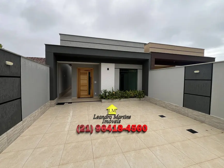 Foto 2 de Casa com 3 quartos à venda, 240m2 em Marica - RJ