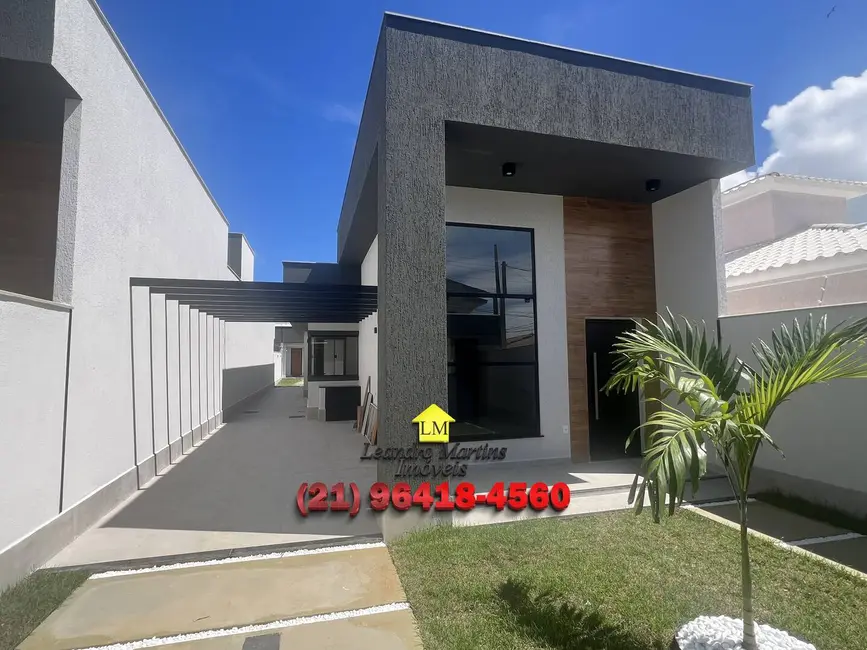 Foto 2 de Casa com 3 quartos à venda, 300m2 em Marica - RJ