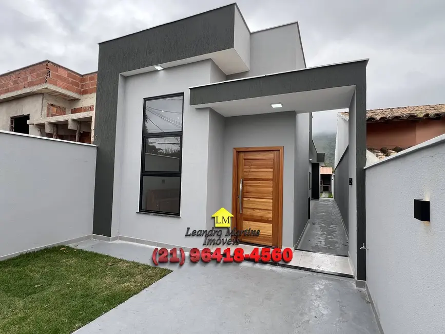 Foto 1 de Casa com 3 quartos à venda, 240m2 em Marica - RJ