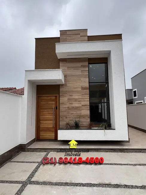 Foto 1 de Casa com 3 quartos à venda, 260m2 em Marica - RJ